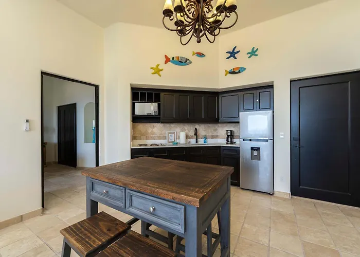 Appartamento Stunning 2 Bedroom With Ocean Views & Jacuzzi By The *