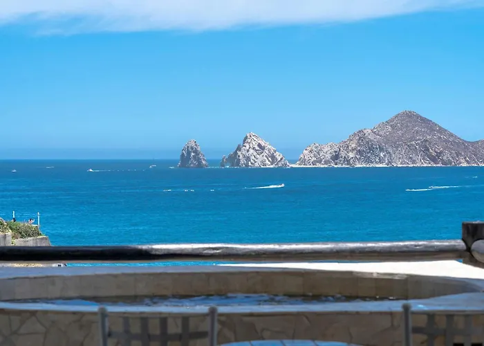 Appartamento Stunning 2 Bedroom With Ocean Views & Jacuzzi By The