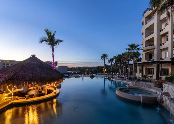Stunning 2 Bedroom With Ocean Views & Jacuzzi By The Appartamento Cabo San Lucas